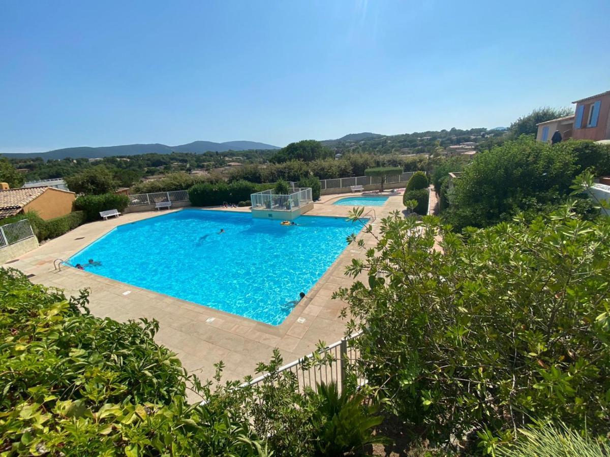 Mazet Dans Residence Avec Piscine Au Coeur Du Golfe De Saint-Tropez Cogolin Zewnętrze zdjęcie