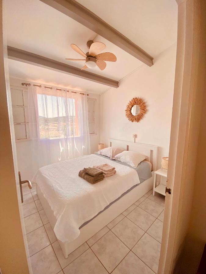 Mazet Dans Residence Avec Piscine Au Coeur Du Golfe De Saint-Tropez Cogolin Zewnętrze zdjęcie